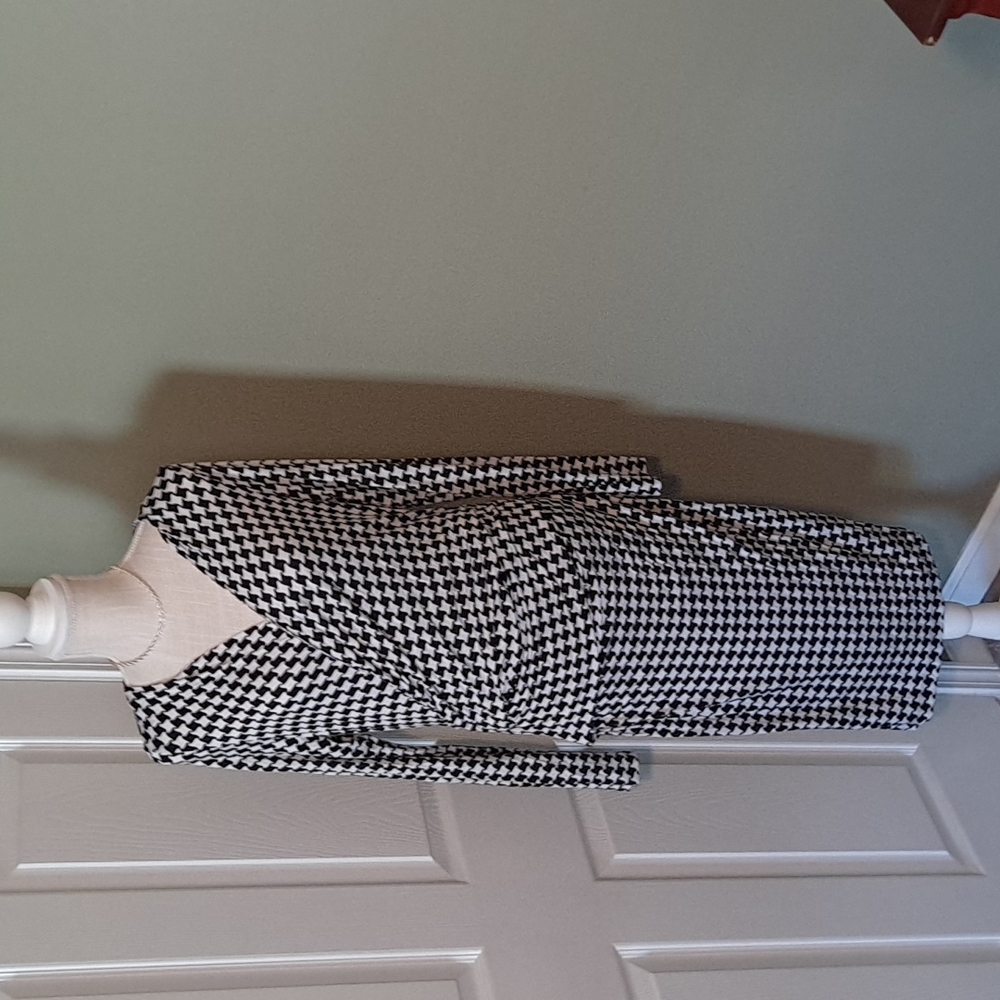 Geometric pattern faux wrap dress